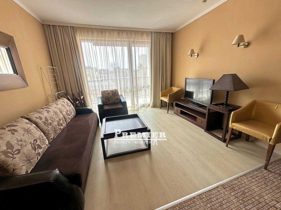 Продава се Двустаен апартамент в к.к. Слънчев бряг - 70 кв.м за 1200 €/кв.м - Снимка #2