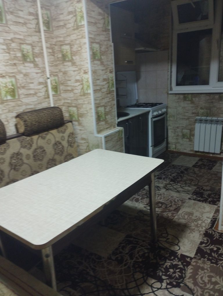 Продаётся квартира на Алмазарском районе  Кара-Камыше 1/1  5/4/2*3