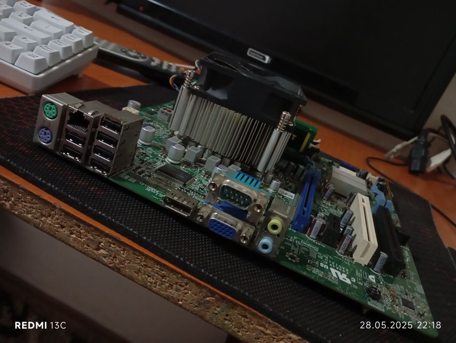 Placa de baza doll  optilex 990 i5- 2400