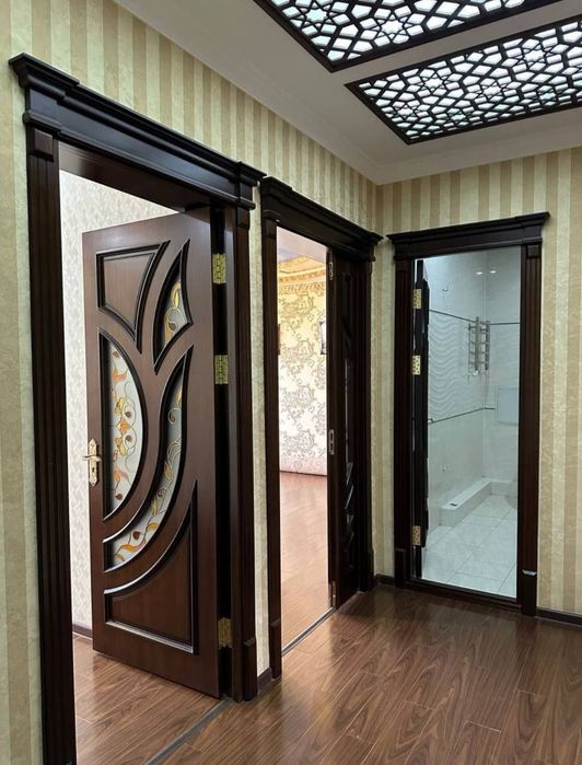 Квартира на Осиё (Ц6)- метро Минор 3/7/9 общ пл 72м  с мебелью