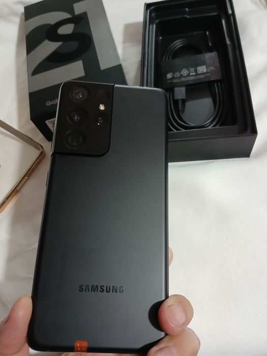 Galaxy S21Ultra 5J sotiladi