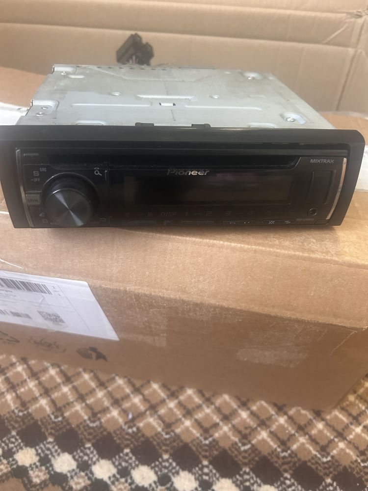 Pioneer DEH-X3600UI - CD/USB/AUX автомобилно радио