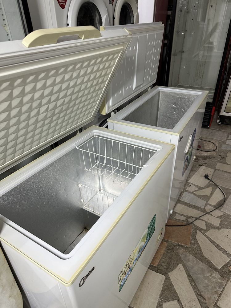 Продам морозилник лари в рабочем состанеие