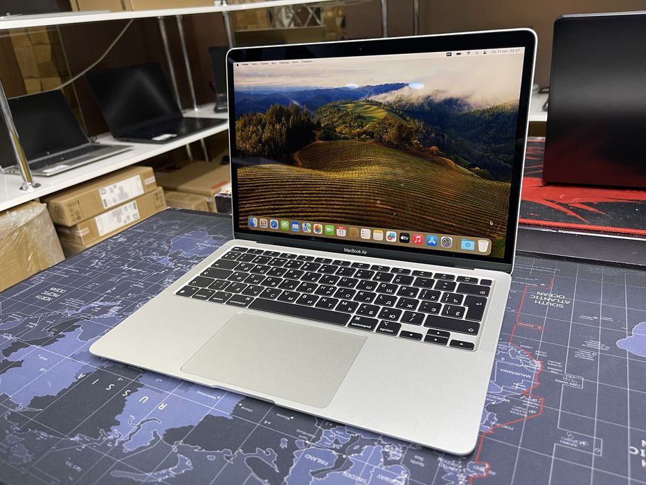 Macbook Air 13 M1 8Gb/256Gb