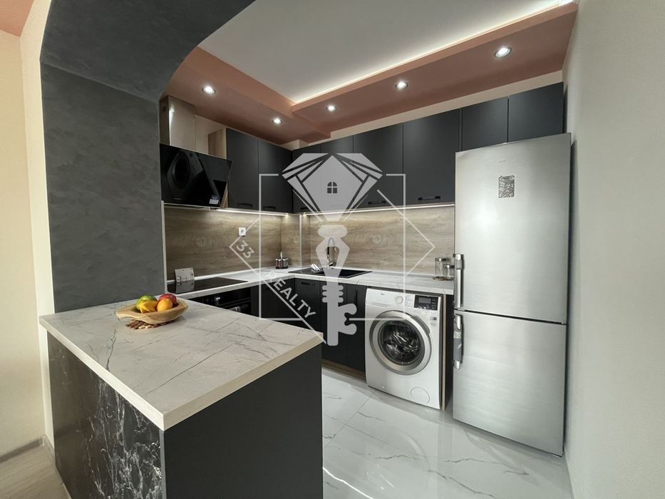 Продава се Двустаен апартамент в Пловдив, Тракия - 68 кв.м за 2177 €/кв.м - Снимка #2