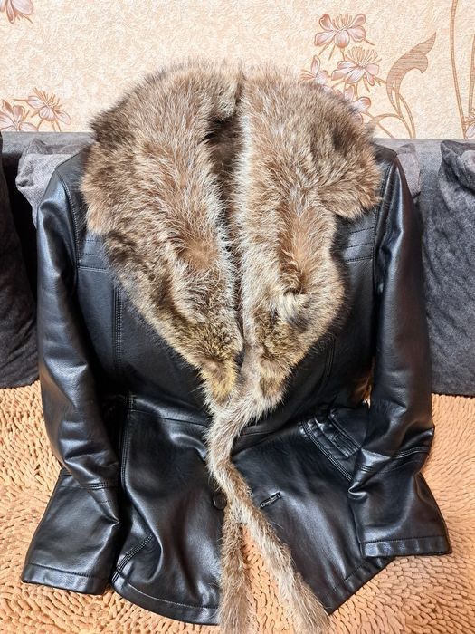 Продам мужскую куртку