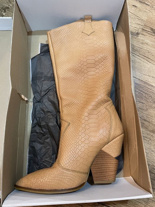 Cizme ciocate din piele