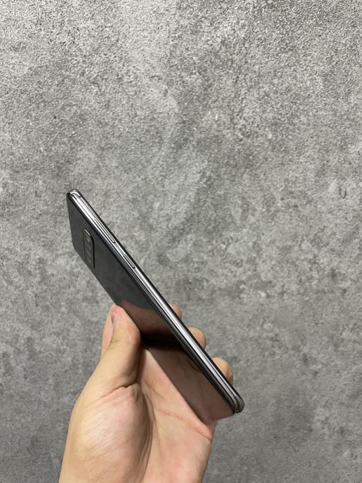 Samsung Galaxy S10 plus ideal vietnam