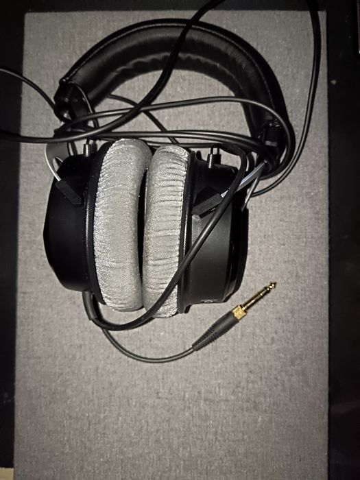 Căști studio profesionale HD660 PRO