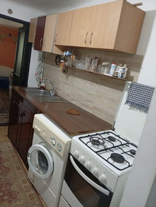 Vand casa Raul Alb de Sus,dambovita