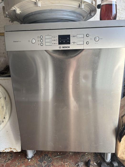 Продам посудомоечную машину