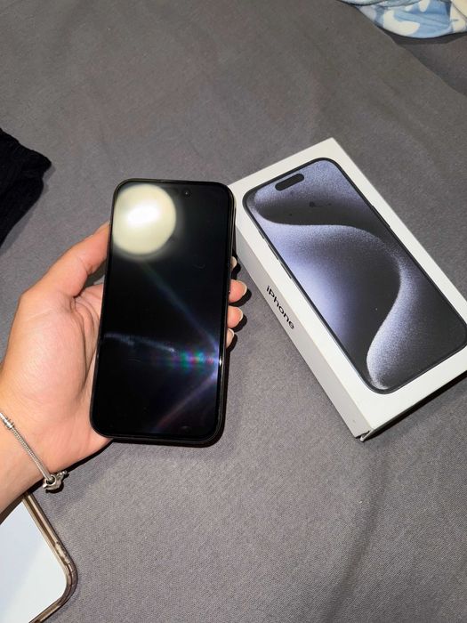 iPhone 15pro 128GB