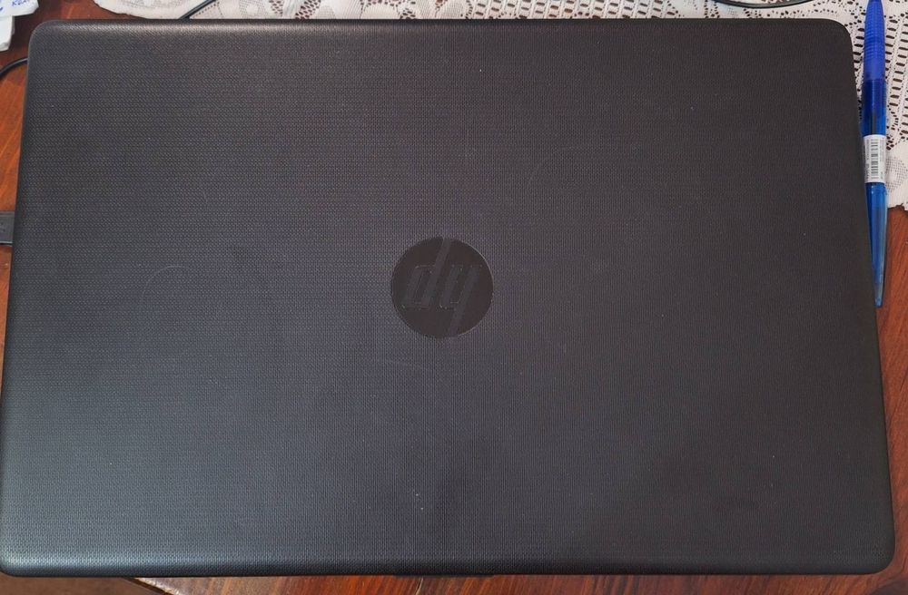Лаптоп hp Продава се