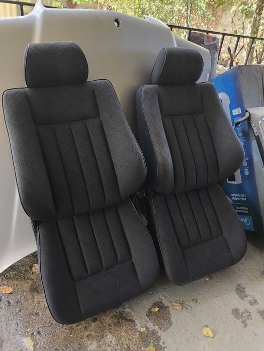 Mercedes 124 сиденье передние