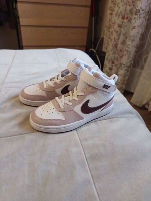Нови Nike Court Borough 33.5