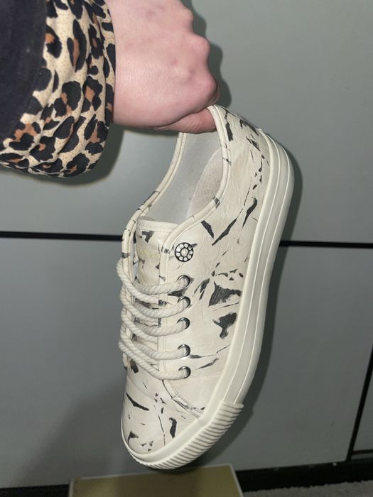 Обувки Desigual 39 номер