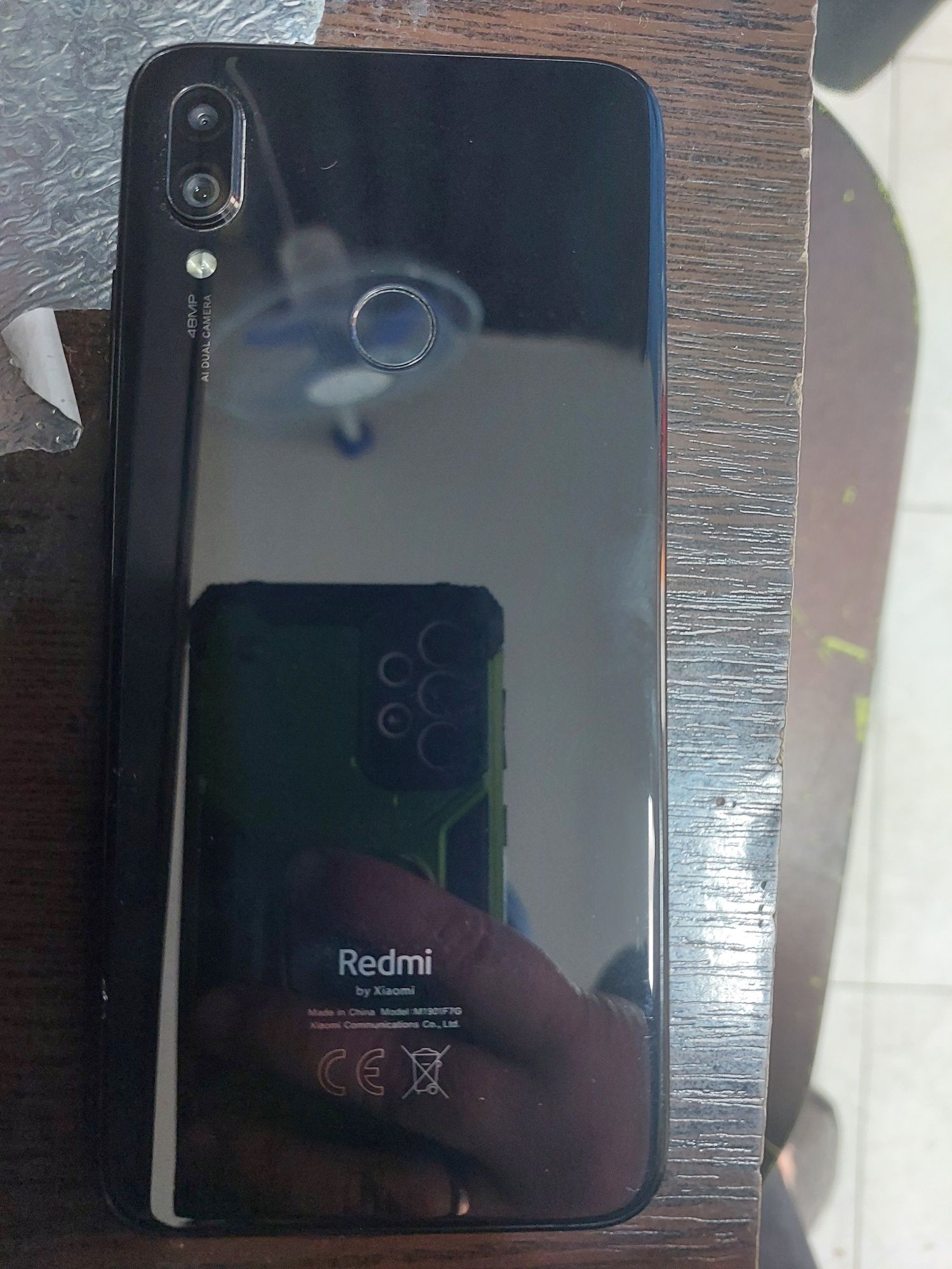 Продаётся Redmi Note 7 .