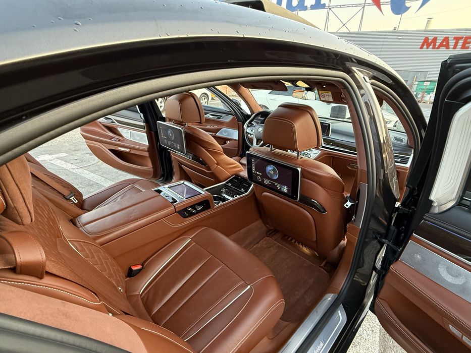 Bmw G11 750Li xdrive bussiness ! Fara schimburi !