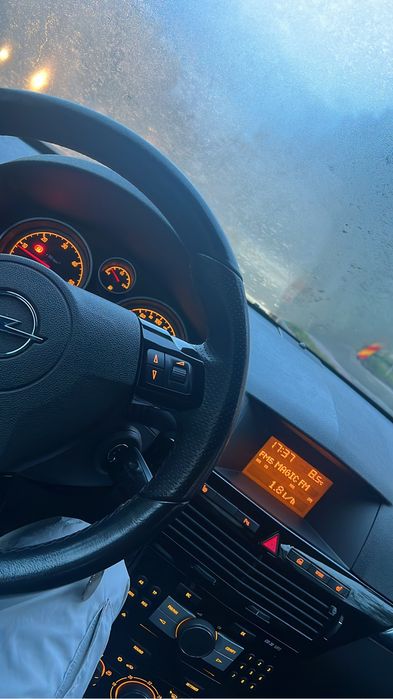 Opel astra h 1.9 tdci 150 co cabrio !