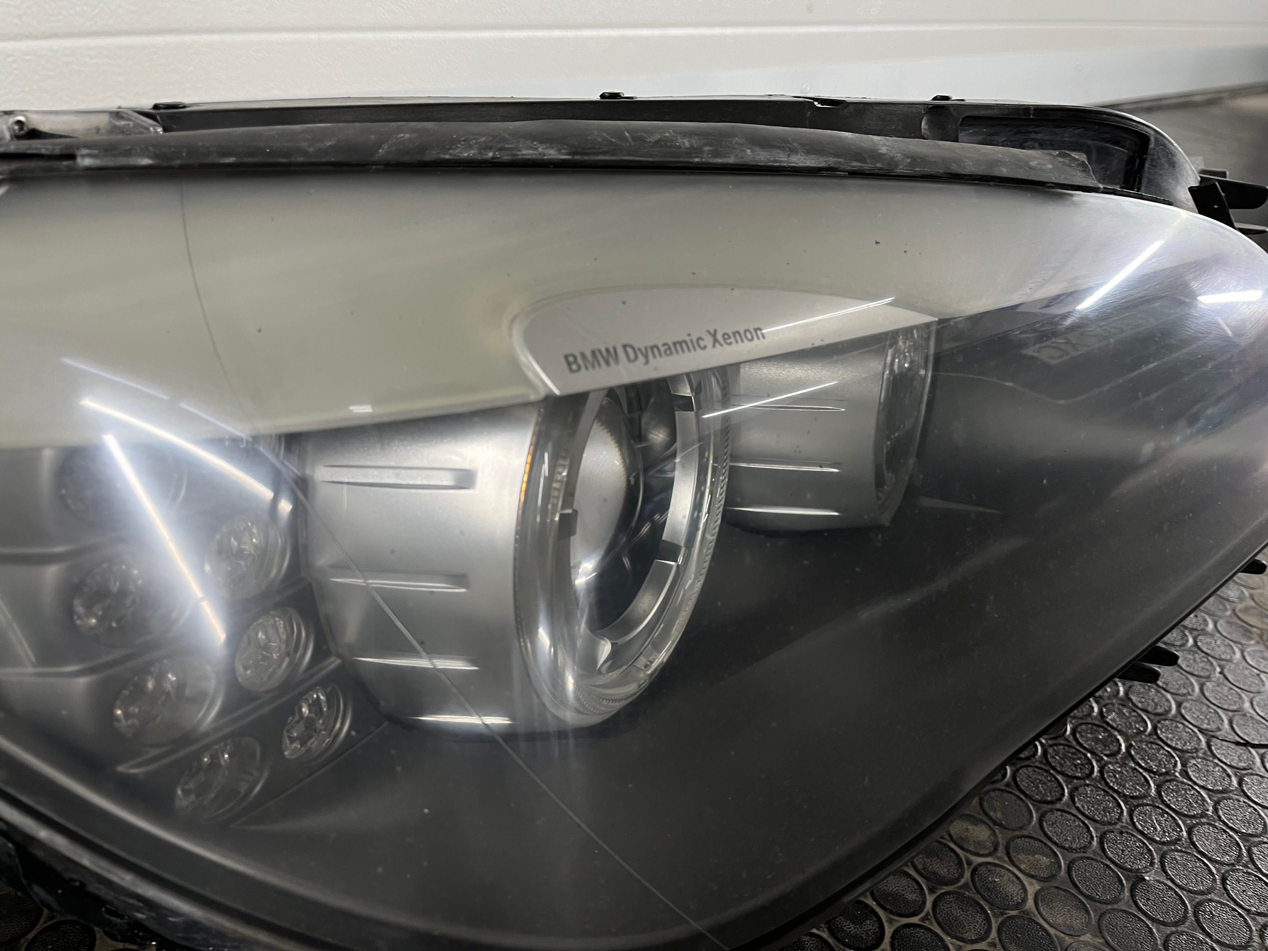 Bmw 7 F01 ф01 комплект завиващи фарове