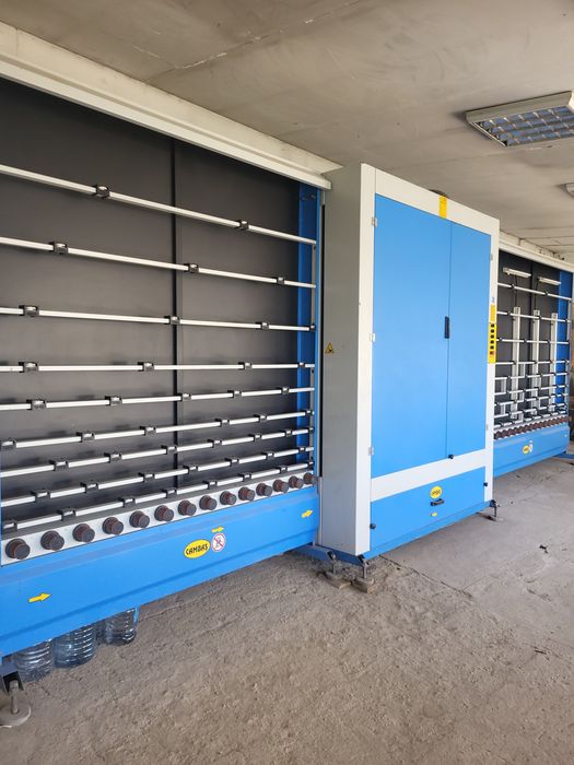 Стекло моющий станок турецкий очень хорошего качества как новая идиал