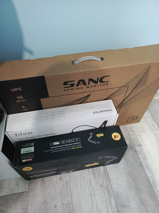 Продам системник с монитором и девайсами