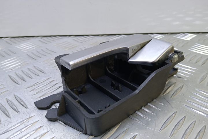 Maner interior  stanga fata / spate 3M51-R22601-BA Ford C-Max prima g