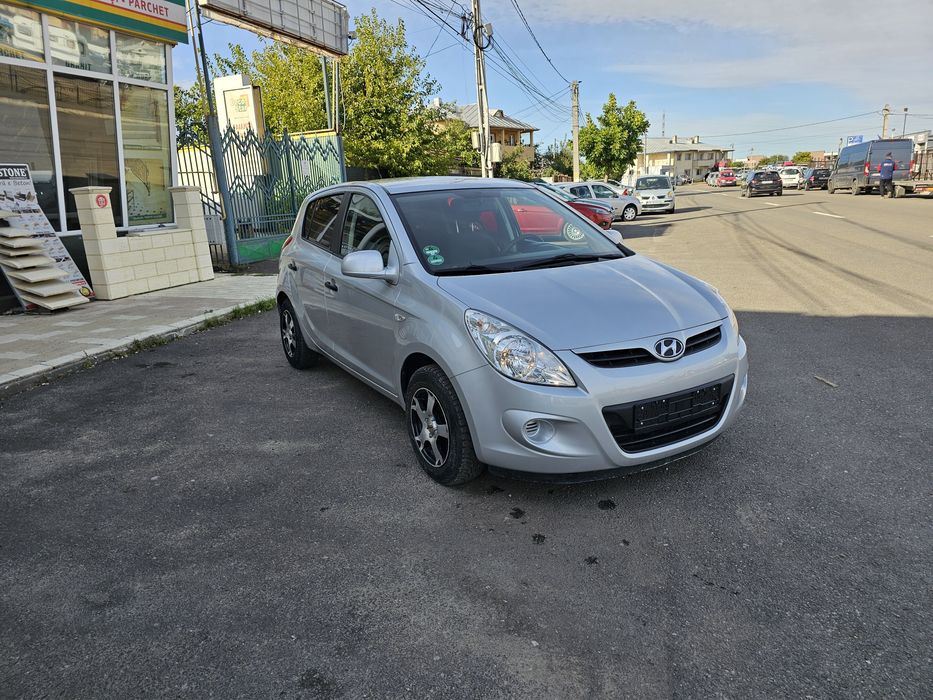 Hyundai i20 1.2 benzina E5  GPL 2011