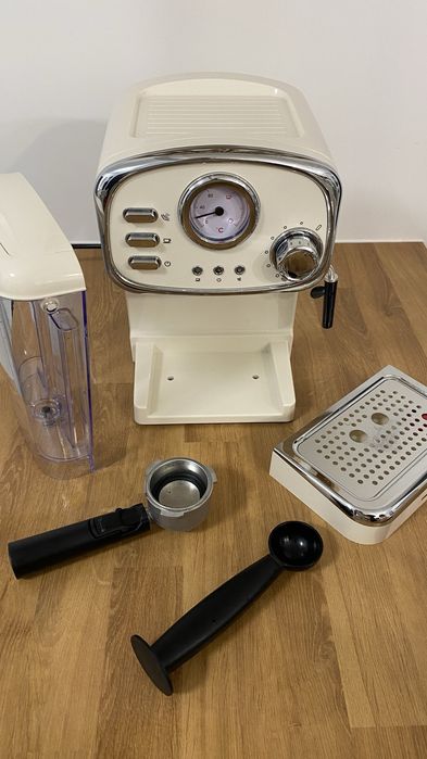 Vand expressor manual Heinner crem