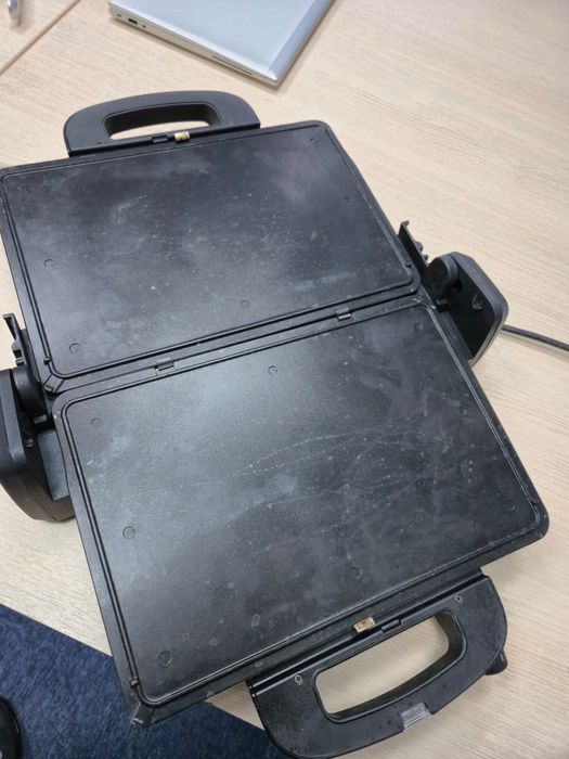 Grătar Electric Gorenje Nou