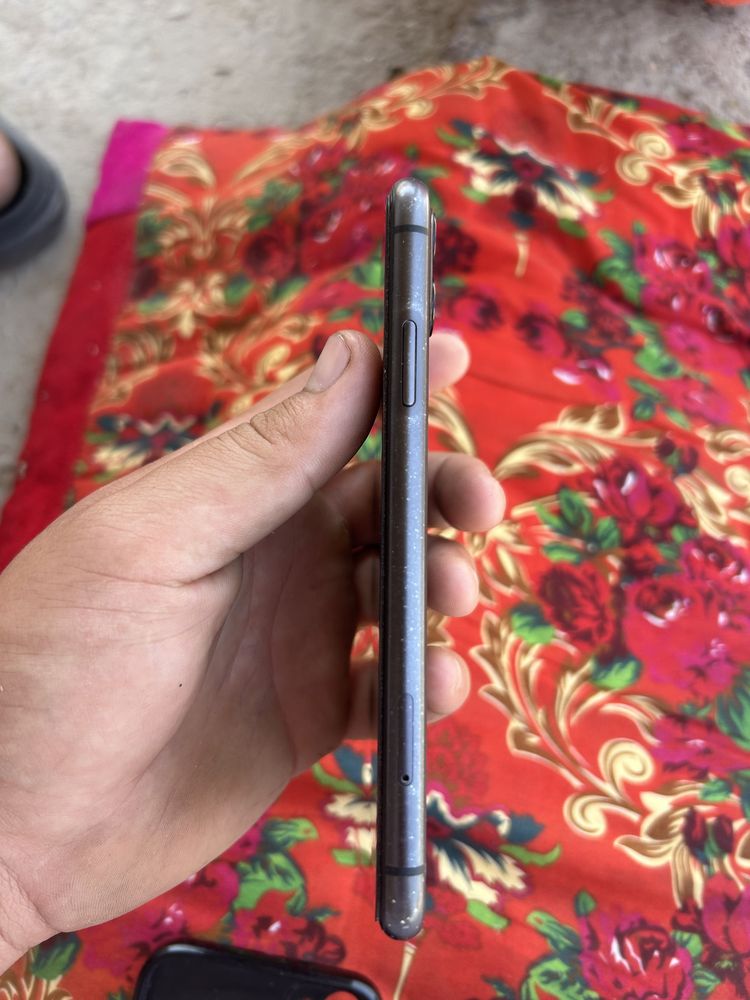 iPhone 11 с гарантией Айфон 11