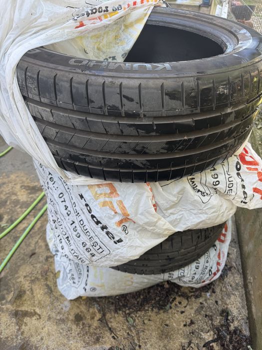 Set anvelope de vara - kumho 235/50/18