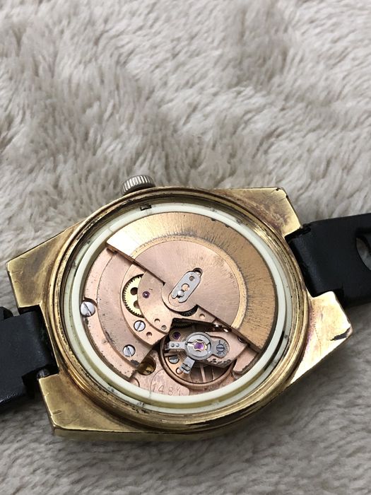 Ceas Omega Genève placat cu aur