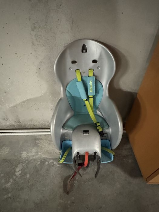 Scaunel bicicleta spate