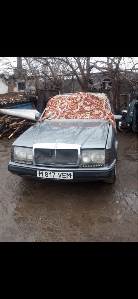 Продам Mercedes Benz e230 w124