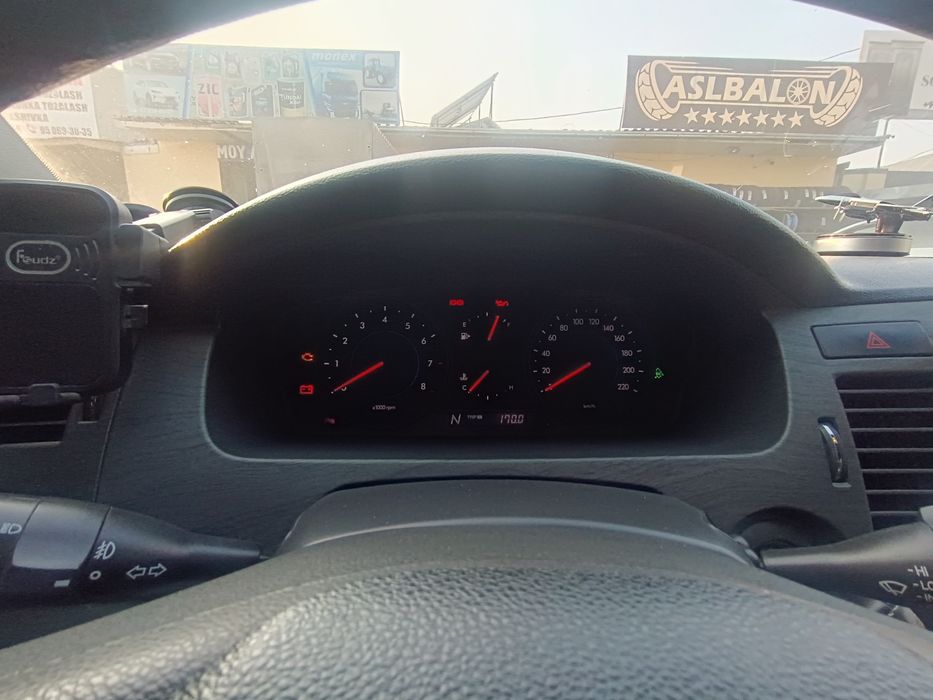 2009 йил Эпика сотилади идеал састаянада