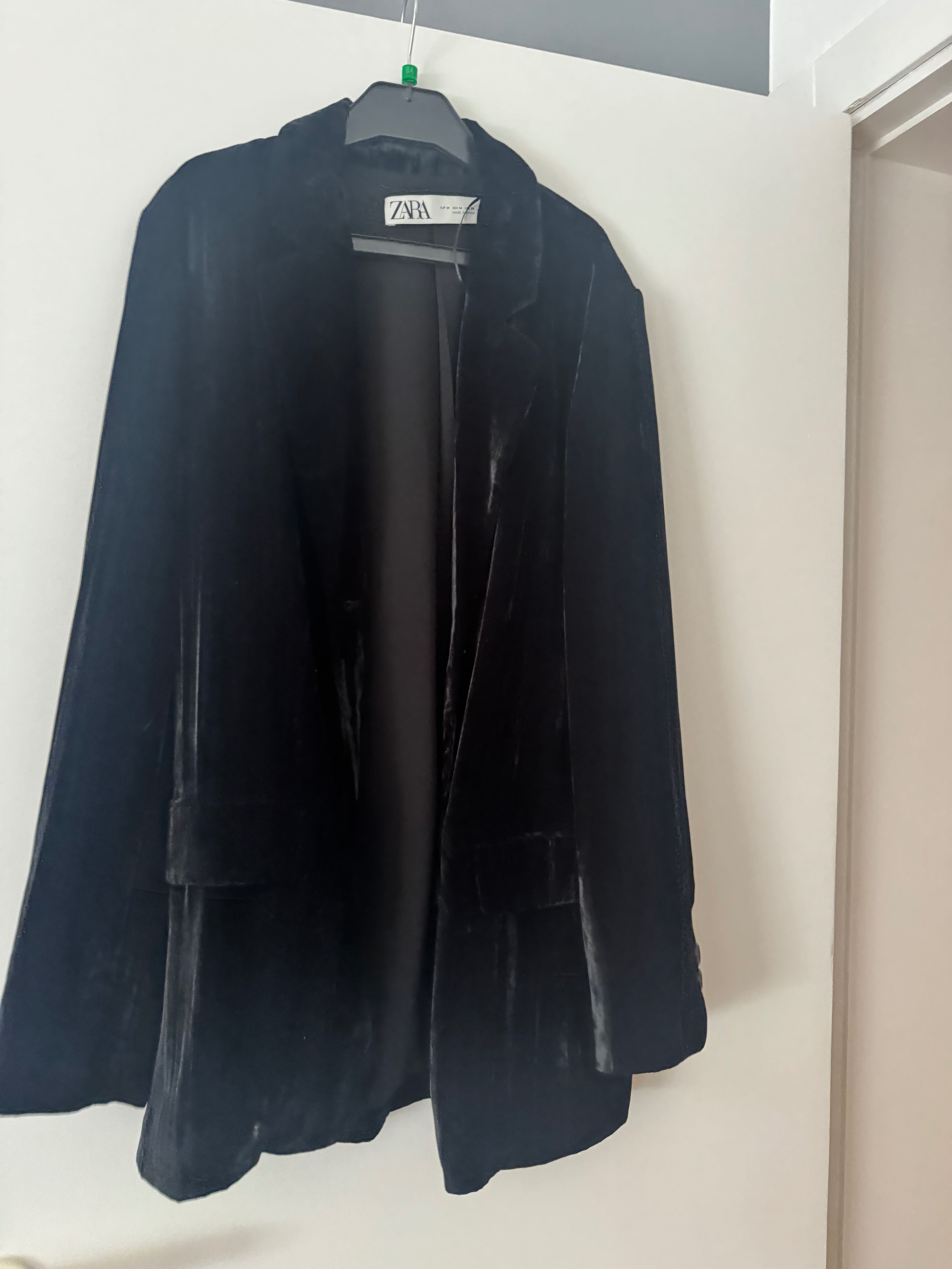 Панталон и сако на ZARA черно кадифе