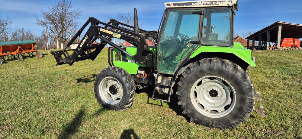 Tractor cu incarcator frontal Deutz Fahr DX 3.65