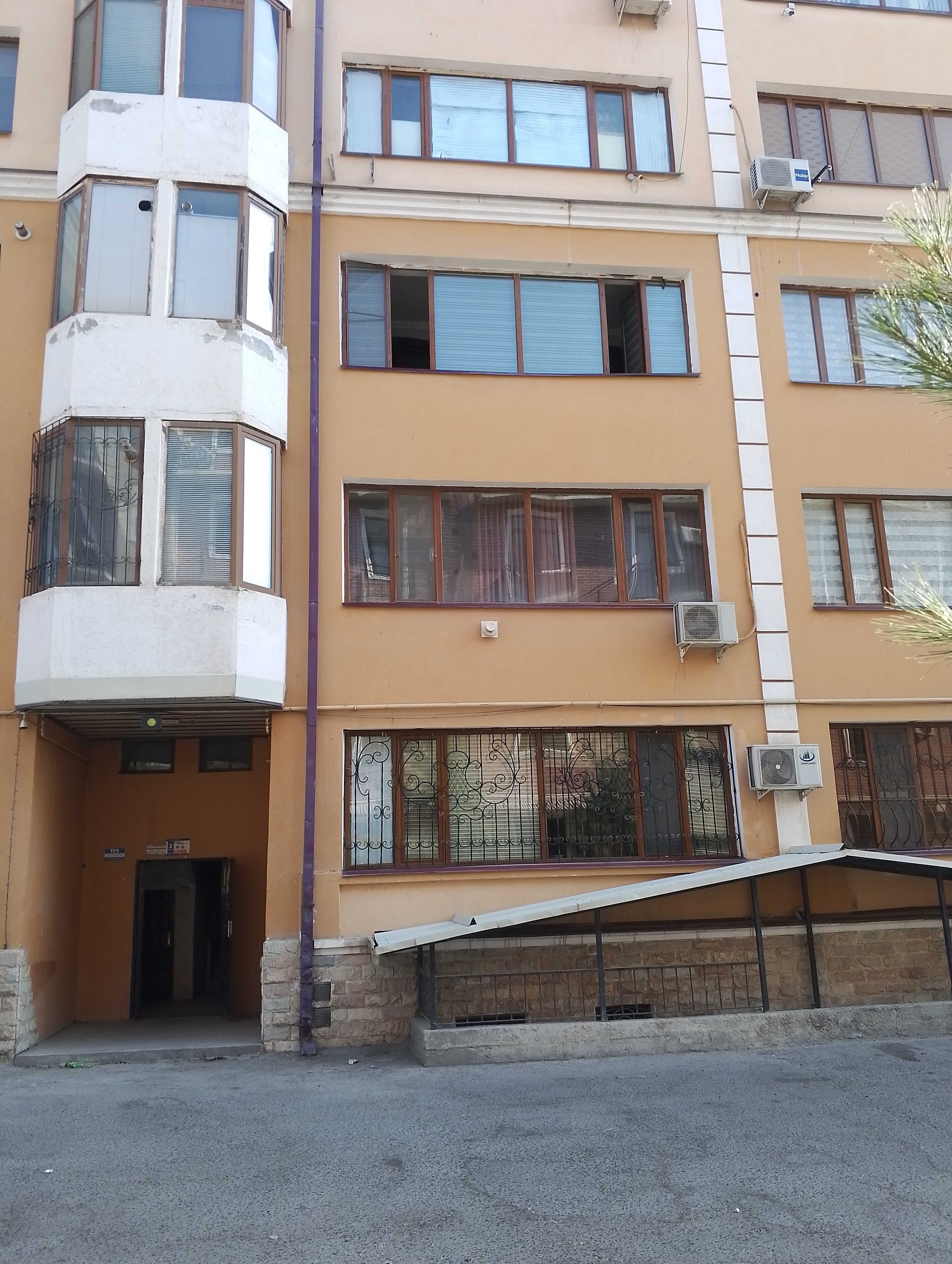 Продаётся квартира на втором этаже 78 кв.м