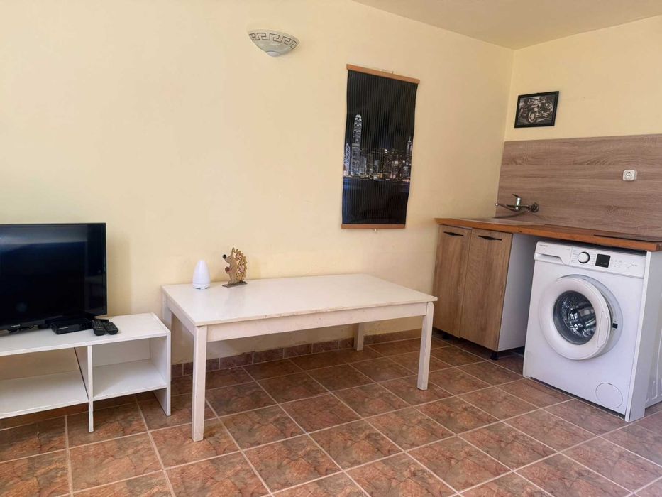 Обява за дългосрочен наем - Самостоятелно студио гр. Балчик