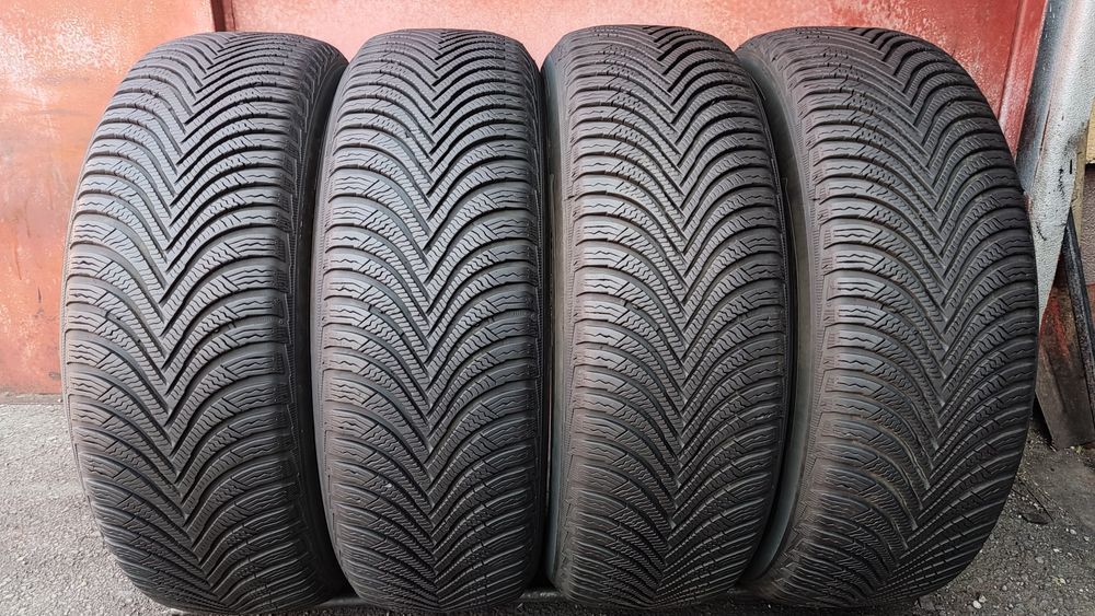 4бр. зимни гуми 215/65/17  Michelin Alpin 5
dot22
7 3мм
Много добро съ