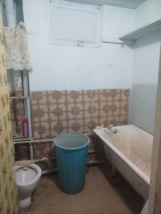 Dom Sotiladi 2 xona Bez Remont Toshkent viloyati  Bóz Suv