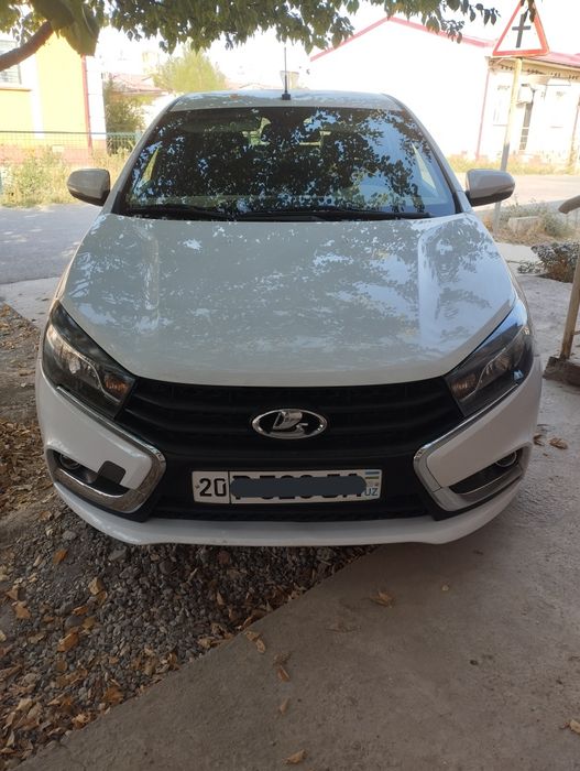 Lada  Vesta  2016
