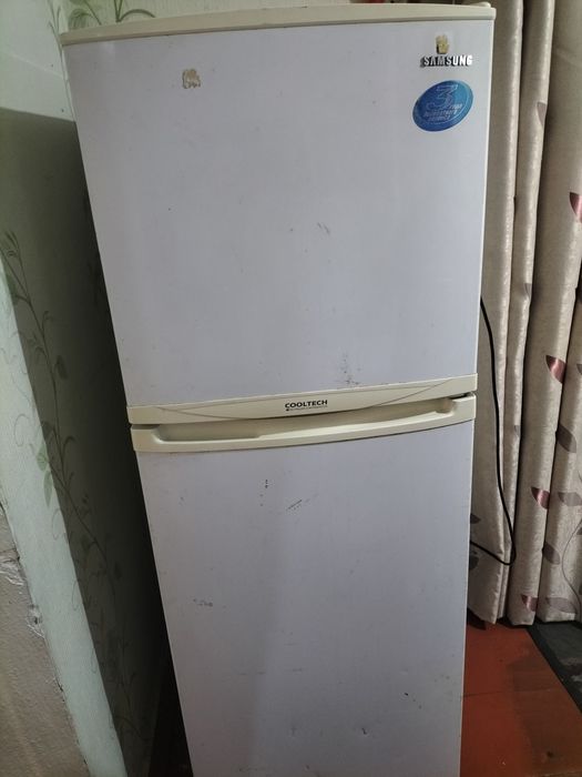 Холадилник сатылады .