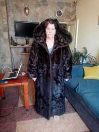 Дамско палто с качулка