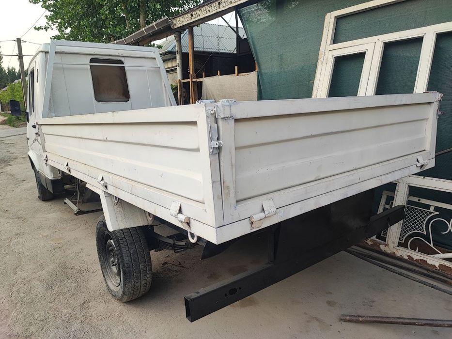 Mercedes-Benz bortovoy 1983 yil narhi  $ 2800 kami bor