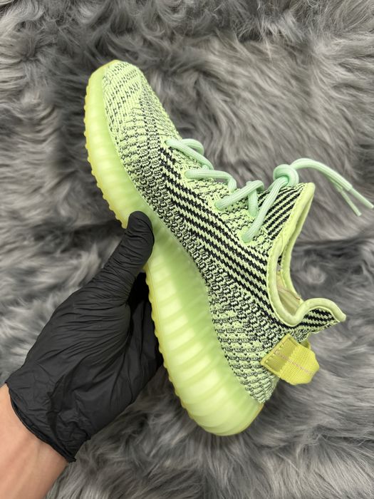 36-46 Yeezy 350 yeezreel