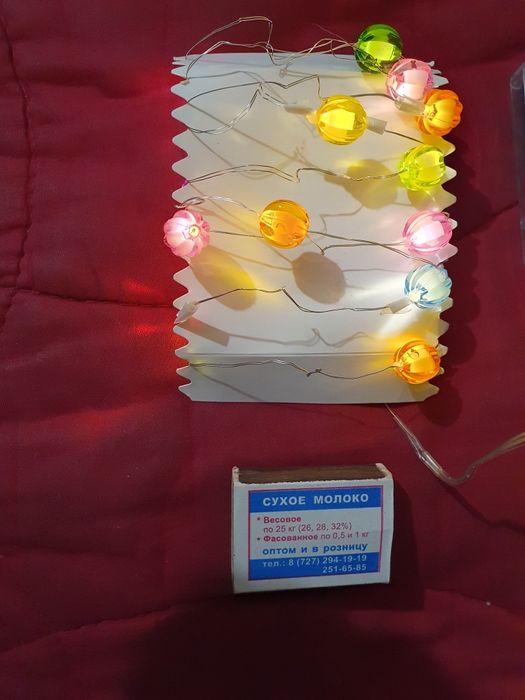 Гирлянда, светодиодная нить на батарейках