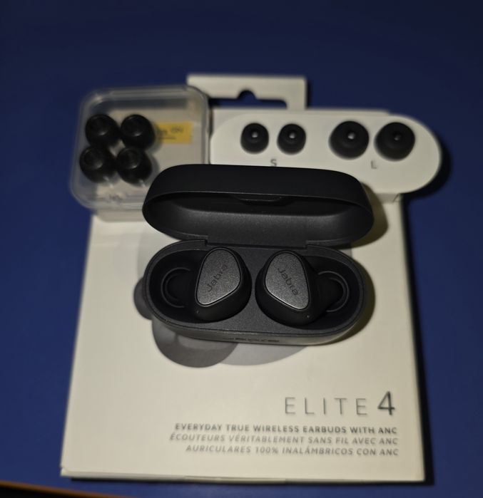 Vând căști Jabra elite 4 + 4 dopuri din spuma cu memorie