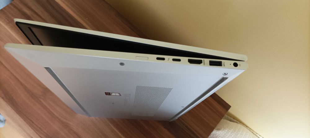Laptop Hp EliteBook 850 G7 i5 10310U Gen 10 Ssd 512, 16Gb Ddr4 15.6"